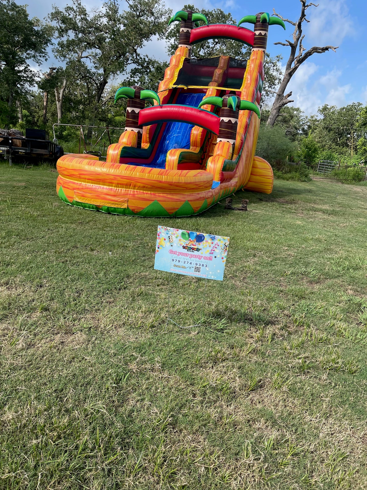 Bahama mama 18' water slide